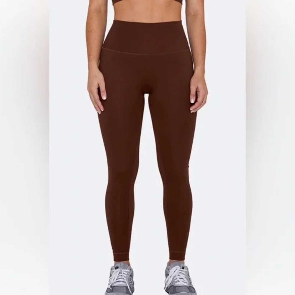 SET ACTIVE Luxform Leggings | Never Worn | Size XS | Coco